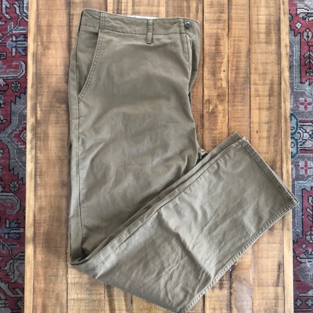 Levi pants 38/32